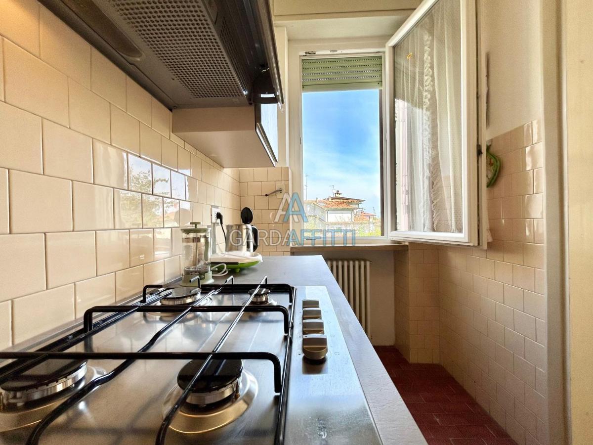 Ares Apartment - Vicino Al Lago Di Garda E Alla Stazione Treno Desenzano del Garda Exterior photo